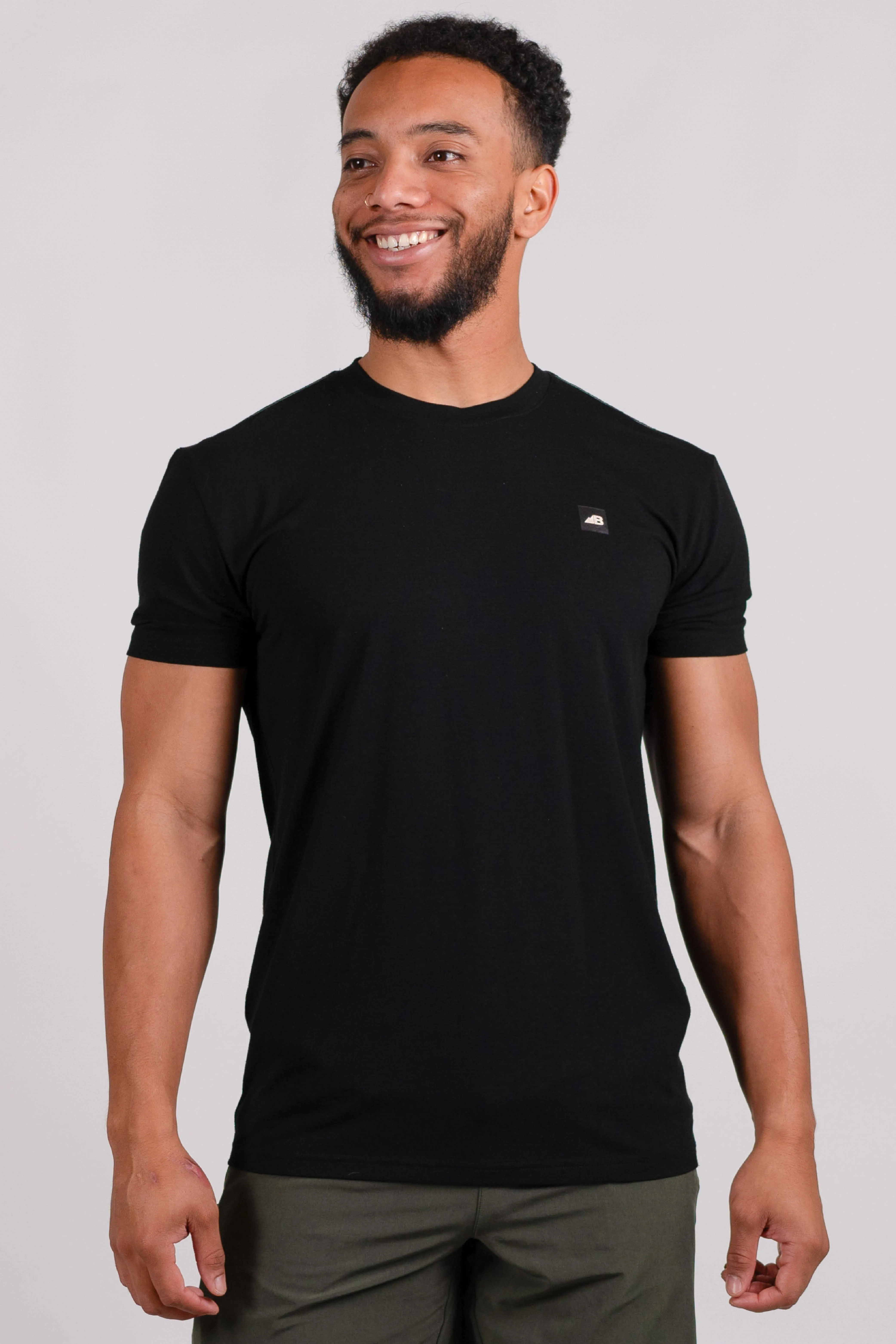 3-Pack Bundle: Men's Core Traverse Tek Tees (Size M)