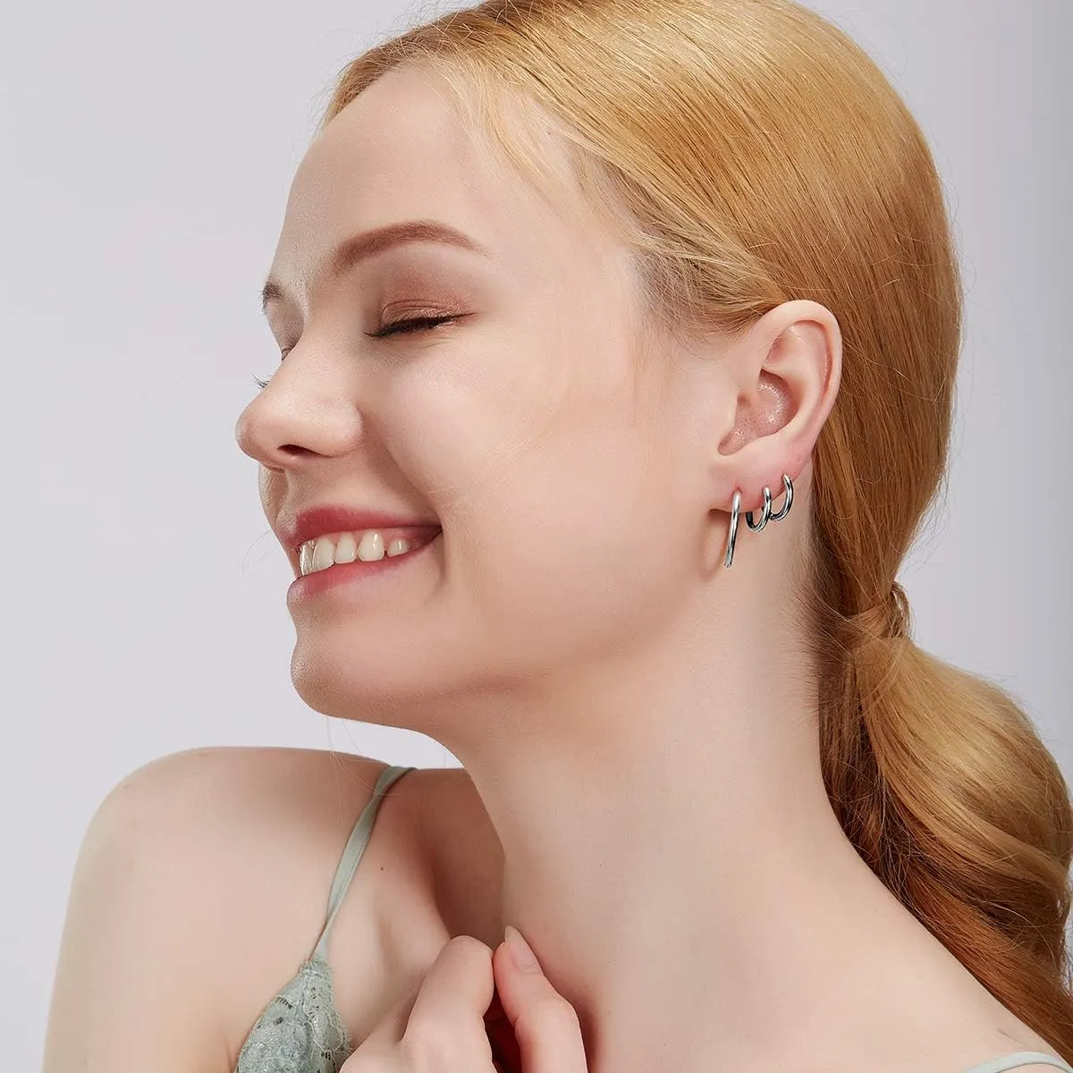 5-10 Pairs Small Gold Silver Hoop Earrings for Women, Stainless Steel Earrings Set Mens Lightweight Thin Hypoallergenic Nickel Free Small Earings