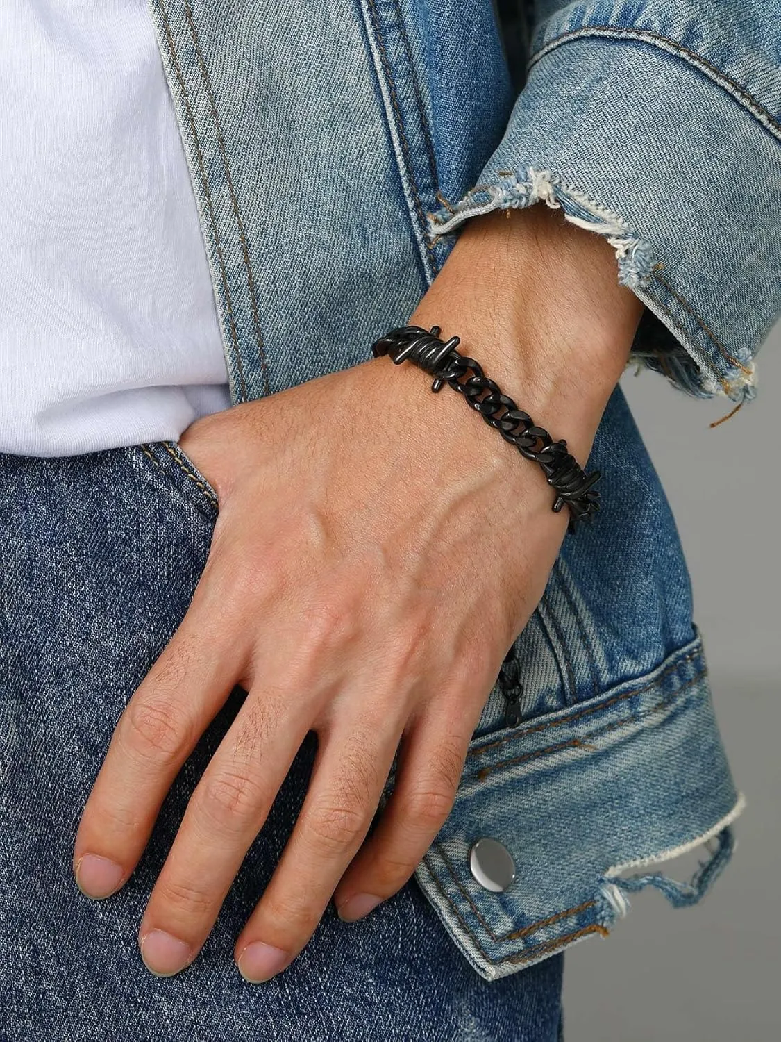 Bestyle Gothic Barbed Wire Bracelets 9mm Stainless Steel Cuban Link Chain Hand Chain Heavy Thicker Barb Wire Gothic Bracelets for Men Women