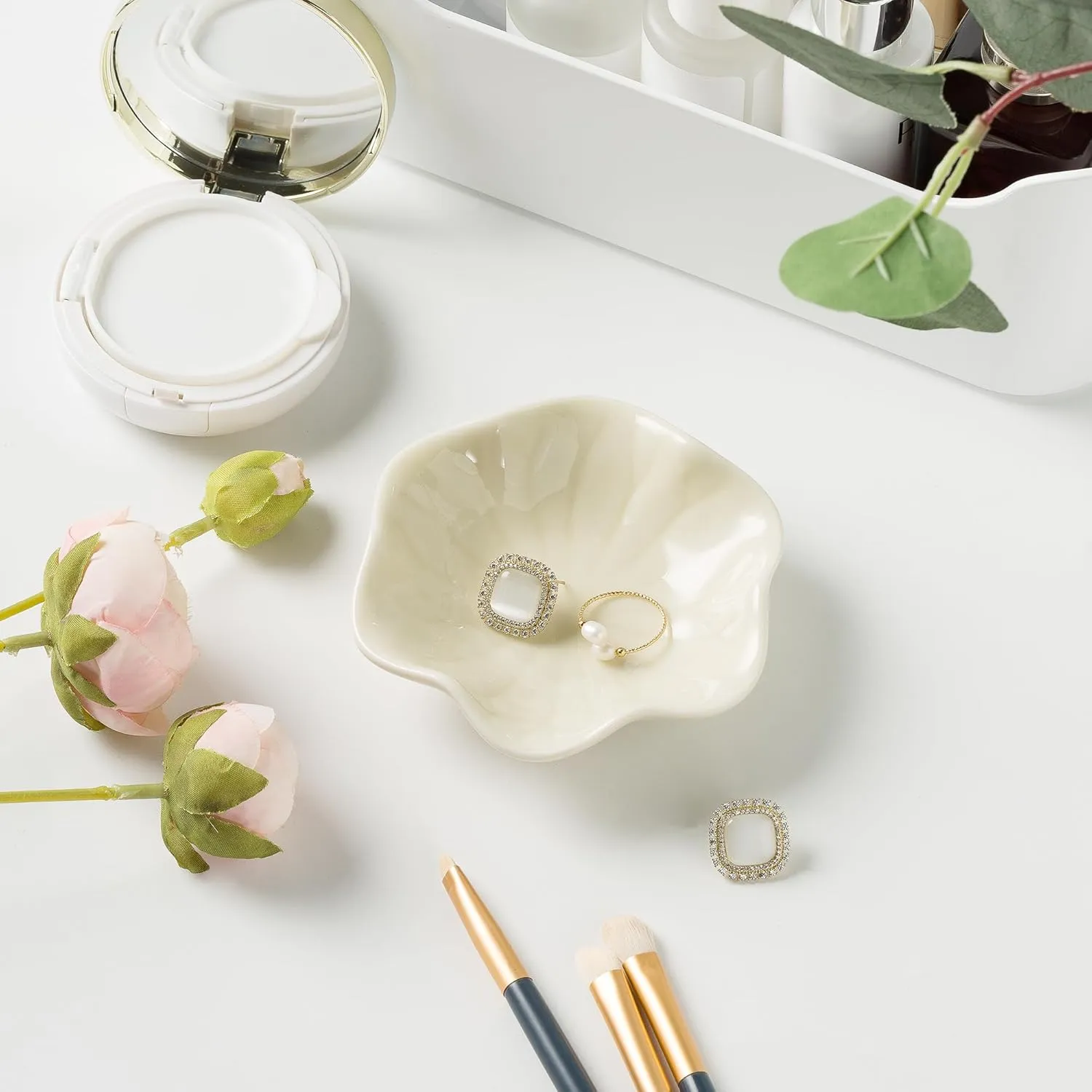 Ceramic Trinket Dish, Ring Tray, Decorative Jewelry Dish for Earrings Necklaces Watch Keys for Women (yellow leaf)