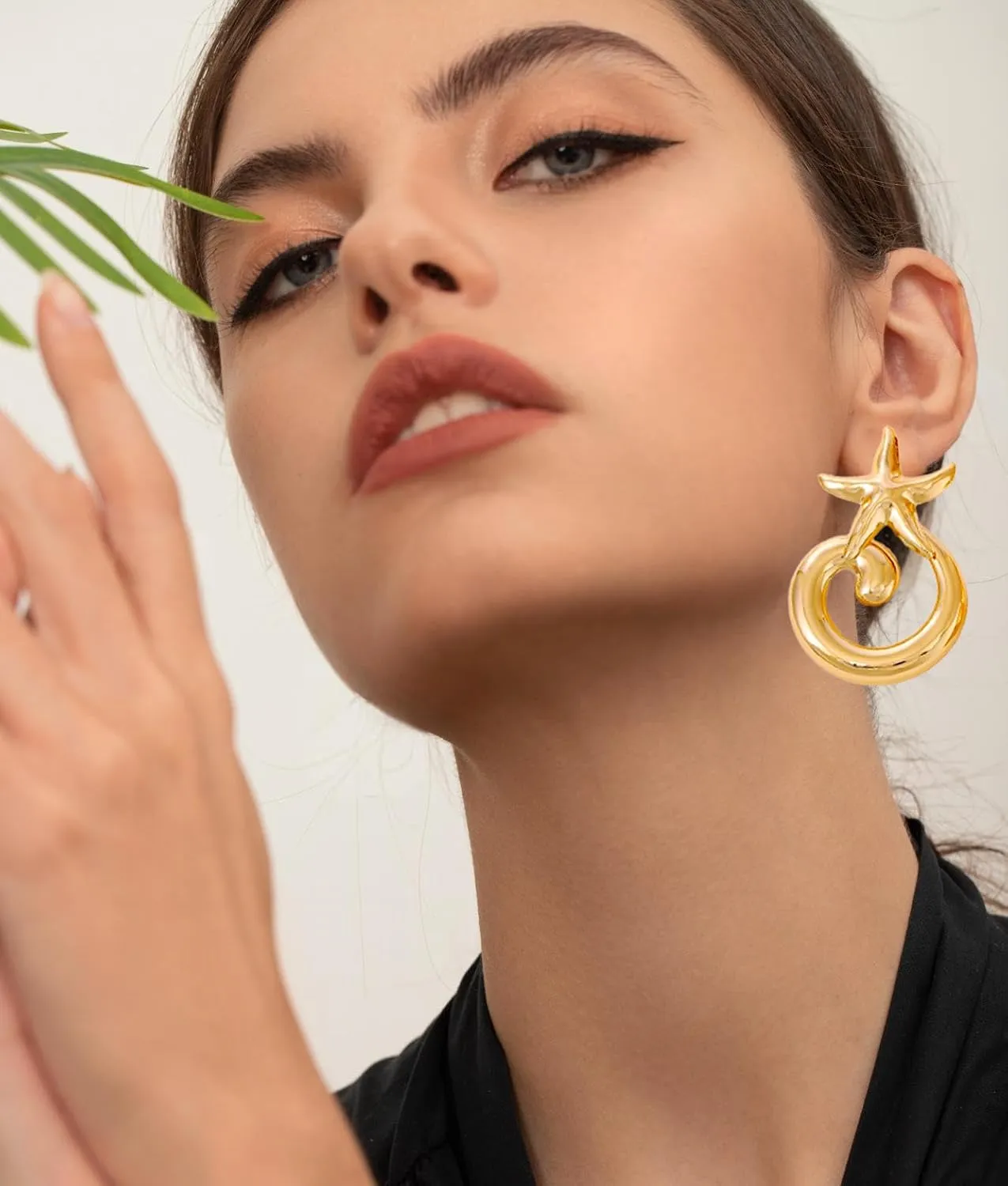 Chunky Gold Statement Earrings for Women,Large Spiral Earring Trendy Gold Starfish Spiral Drop Earring Fashion Statement Earrings Jewelry