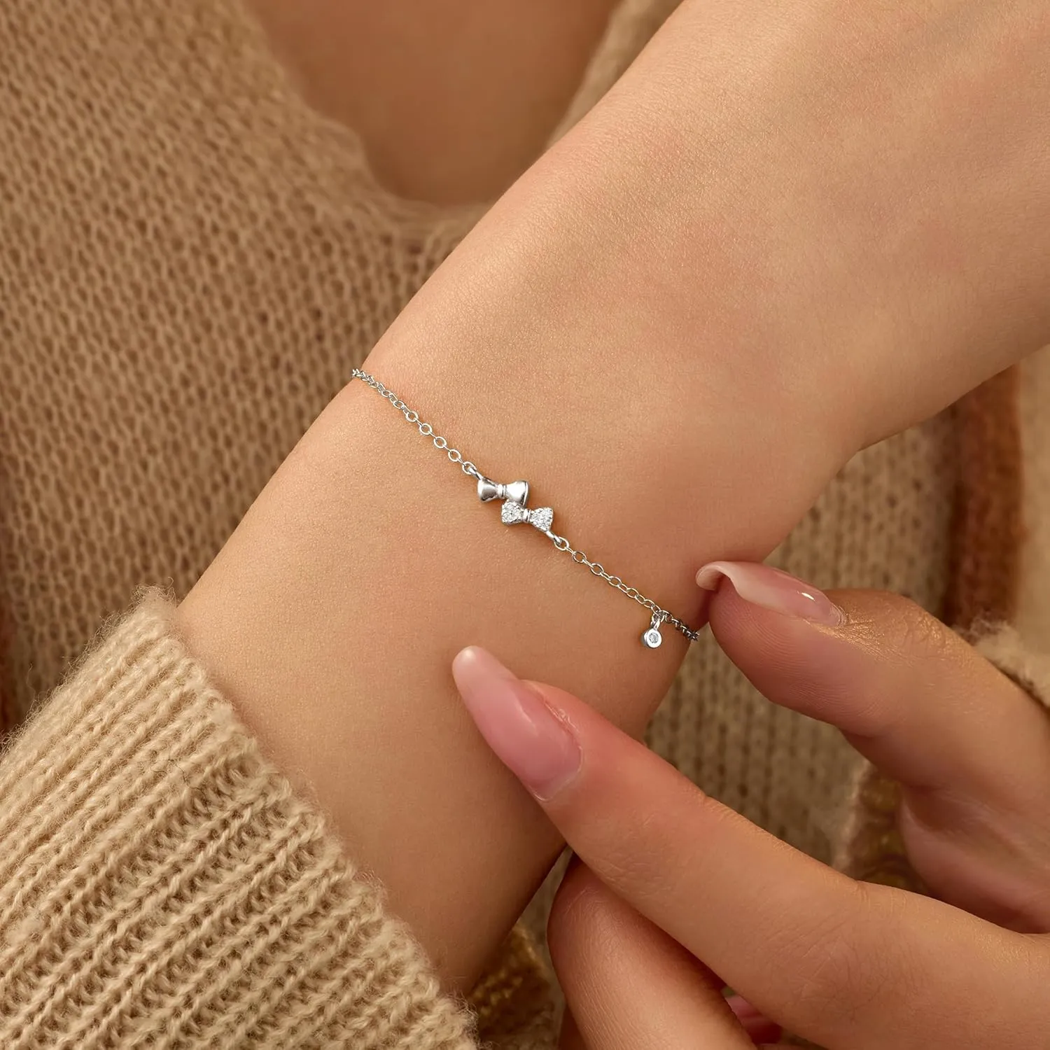 Dainty Bow Bracelet for Women 925 Sterling Silver 14K Gold Plated Cubic Zirconia Mother Daughter Friendship Bowknot Bracelets Adjustable Charm Bracelets Jewelry Graduation Gift