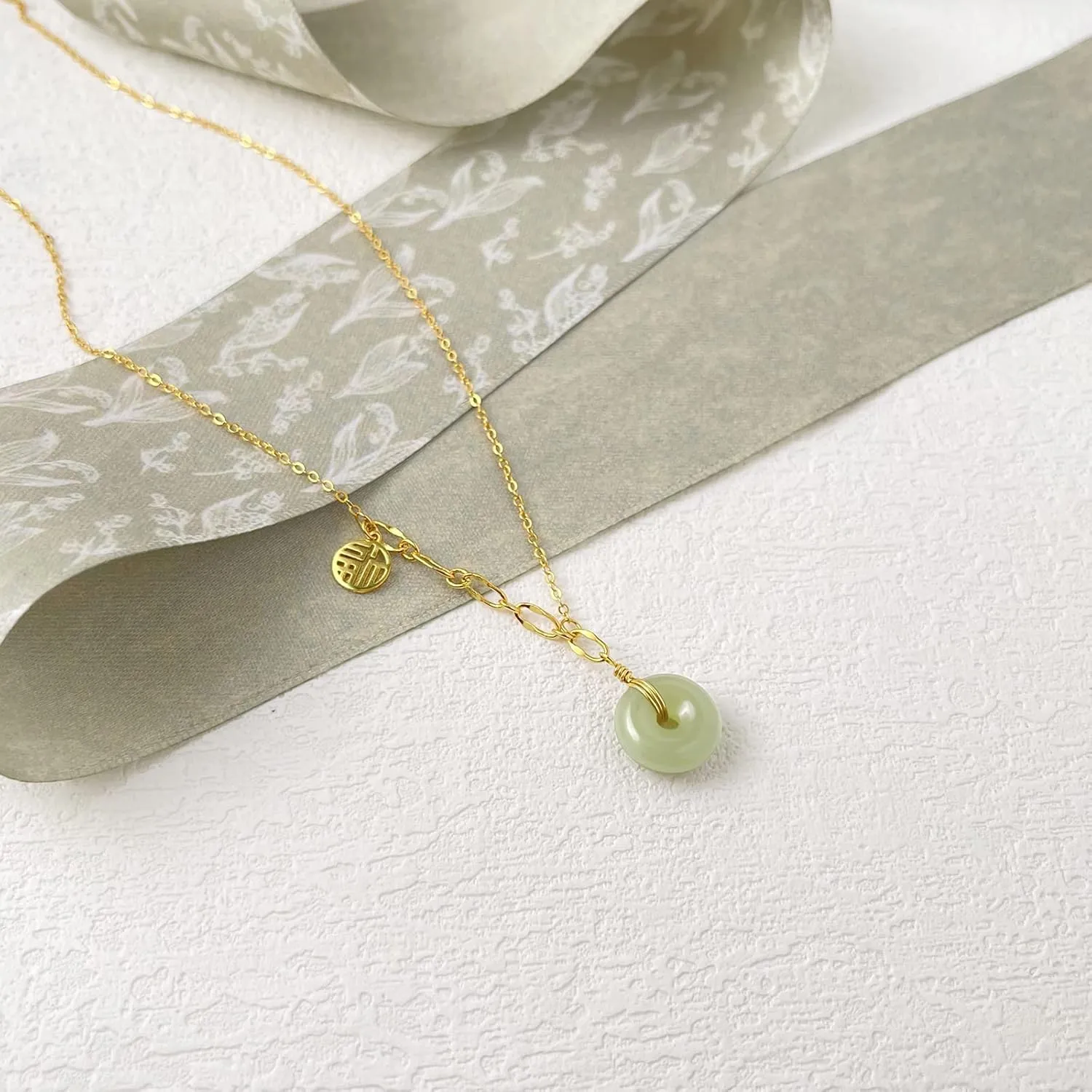 DAUMIER Jade Necklace 925 Sterling Silver 14K Gold Plated Jade Pendant Necklaces for Women Natural Green Hetian Jade Necklace Jewelry Gift for Women Girls