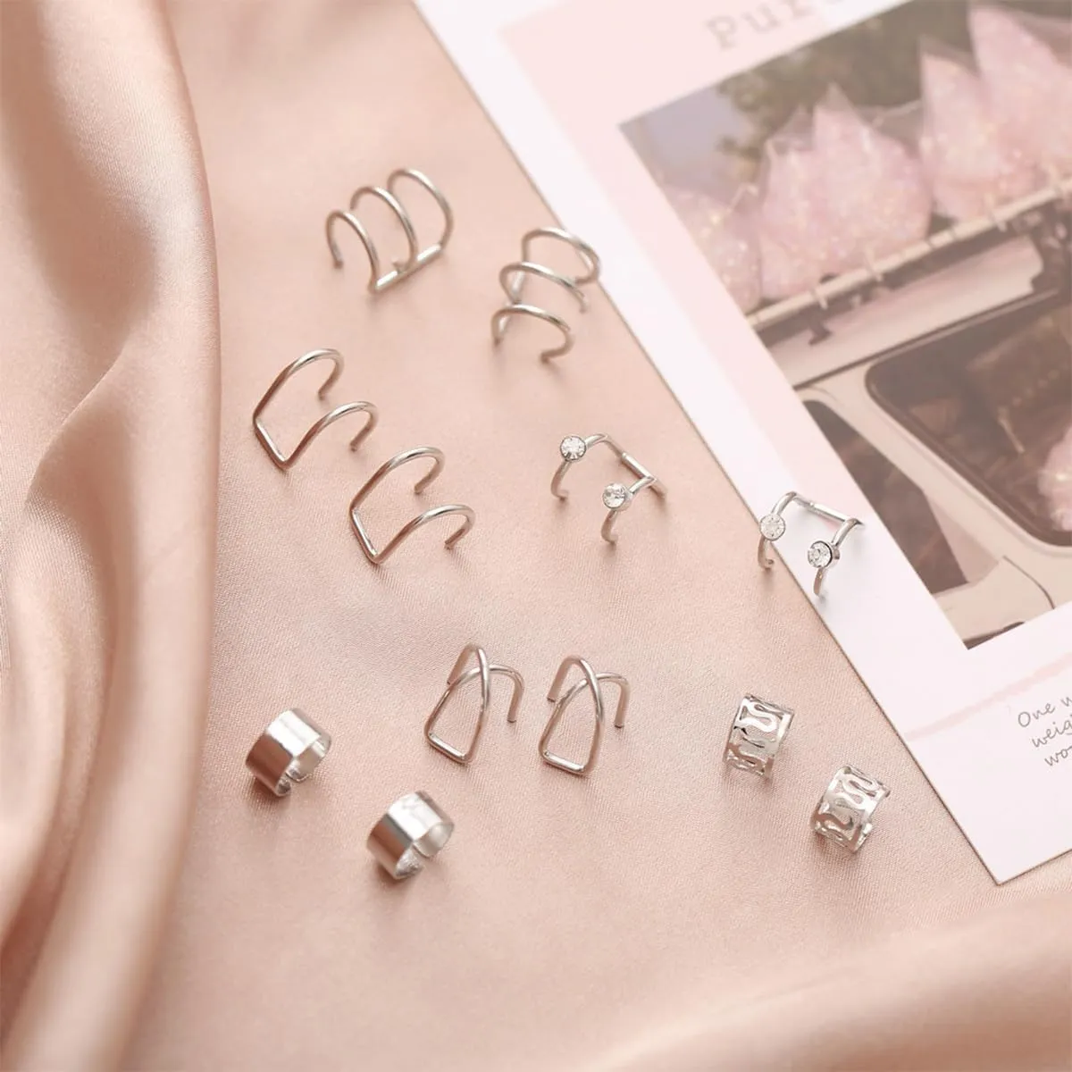 FUTIMELY 12Pairs Ear Cuffs Earrings Set for Women, Gold/Silver/Black Plated Stainless Steel Non Piercing Ear cuff Earrings Cartilage Clip Cuff Earrings Jewelry