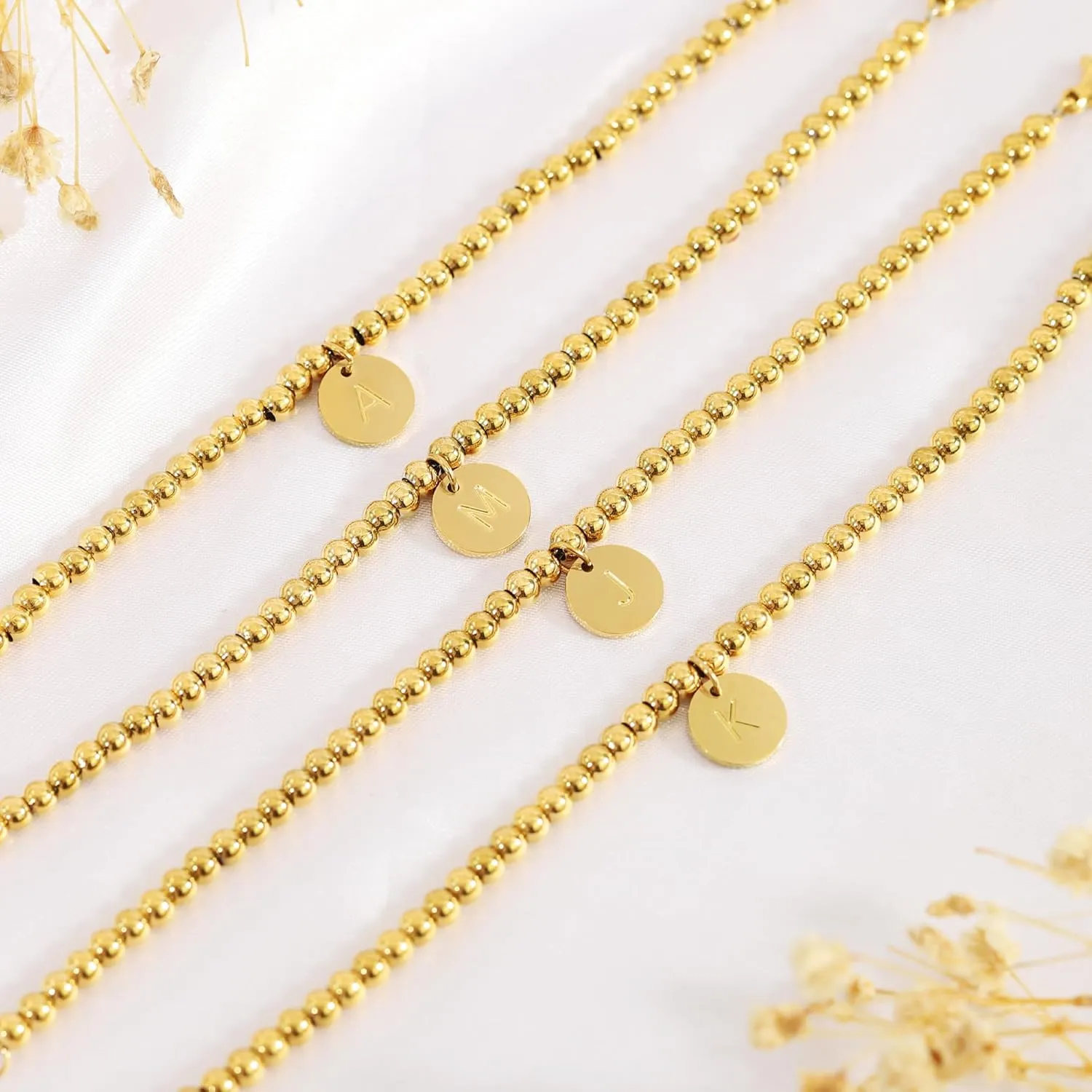 Initial Bracelet for Women Teen Girls - 18K Gold Plated Cute Beaded Initial Bracelet for Women Girls Gifts Charm Disc Bracelet Dainty Gold Bracelet for Women Trendy Gold Jewelry