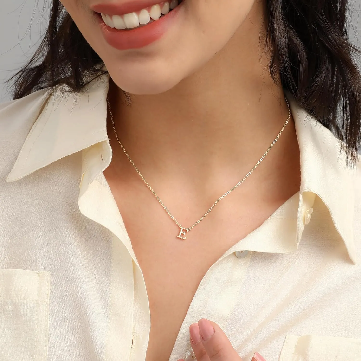Initial Necklaces for Women, Dainty Gold Letter Necklace Tiny Initial Choker Necklace Trendy Cute Personalized Monogram Name Necklace Gold Jewelry for Women Gift