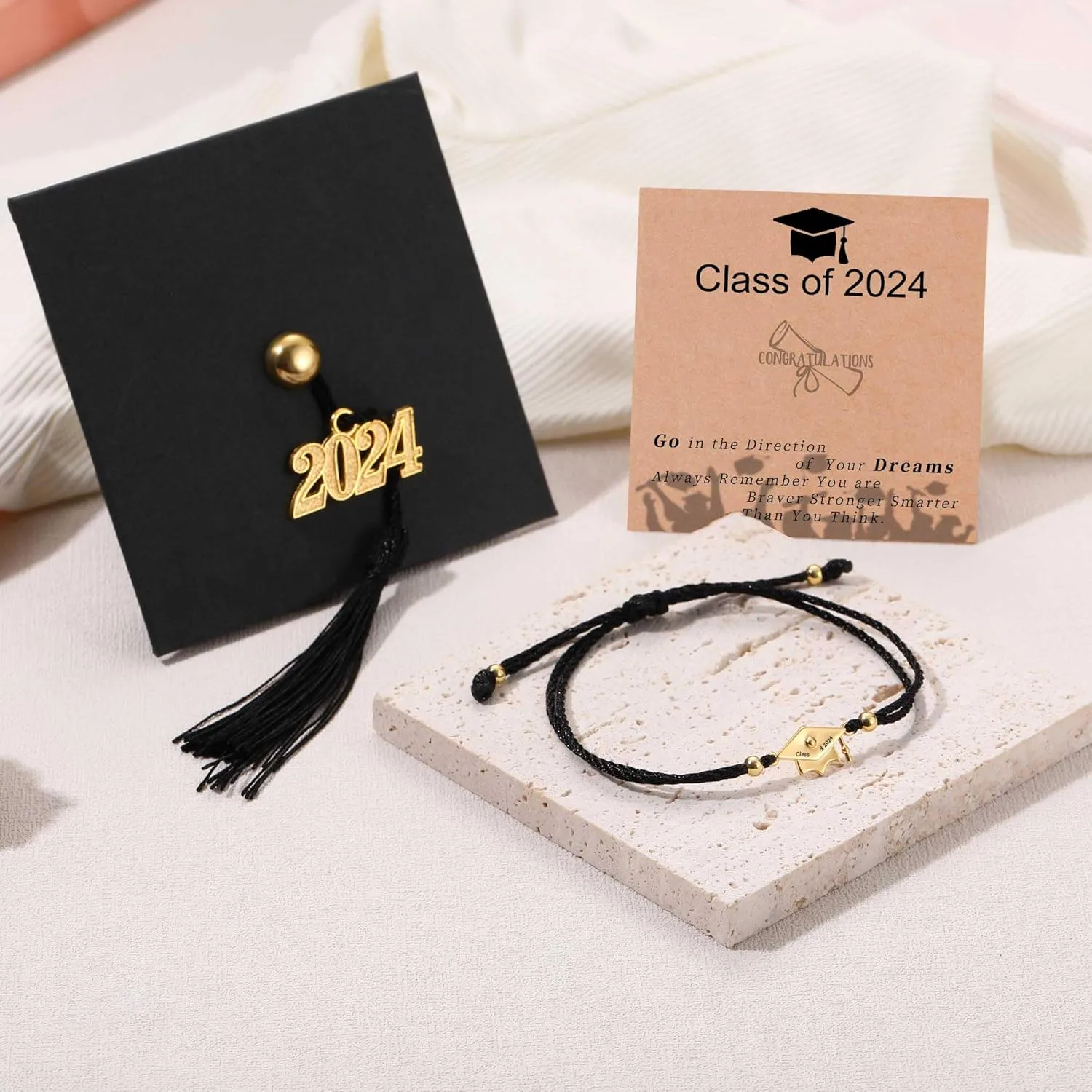 JSJOY Graduation Gifts for Him Class of 2024 Gifts College Graduaiton Bracelet Kindergarten Graduation Gifts for Teen Girl Boy Bracelet Preschool Graduation Gifts for Daughter