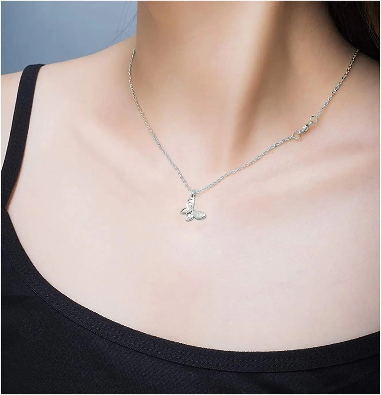Necklaces for Women Teens, Horseshoe Butterfly Compass Necklace Best Friend Necklace Sister Gifts Daughter Gifts Graduation Chritmas Birthday
