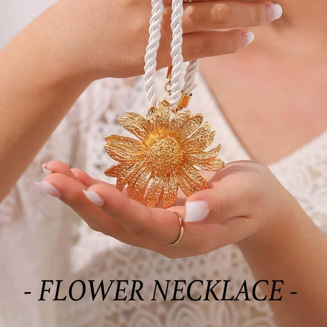 Tgirls Boho Gold Necklace for Women Big Starfish Pendant Necklaces Sun Choker Necklace Chunky Conch Shell Beach Necklace Statement Summer Jewelry