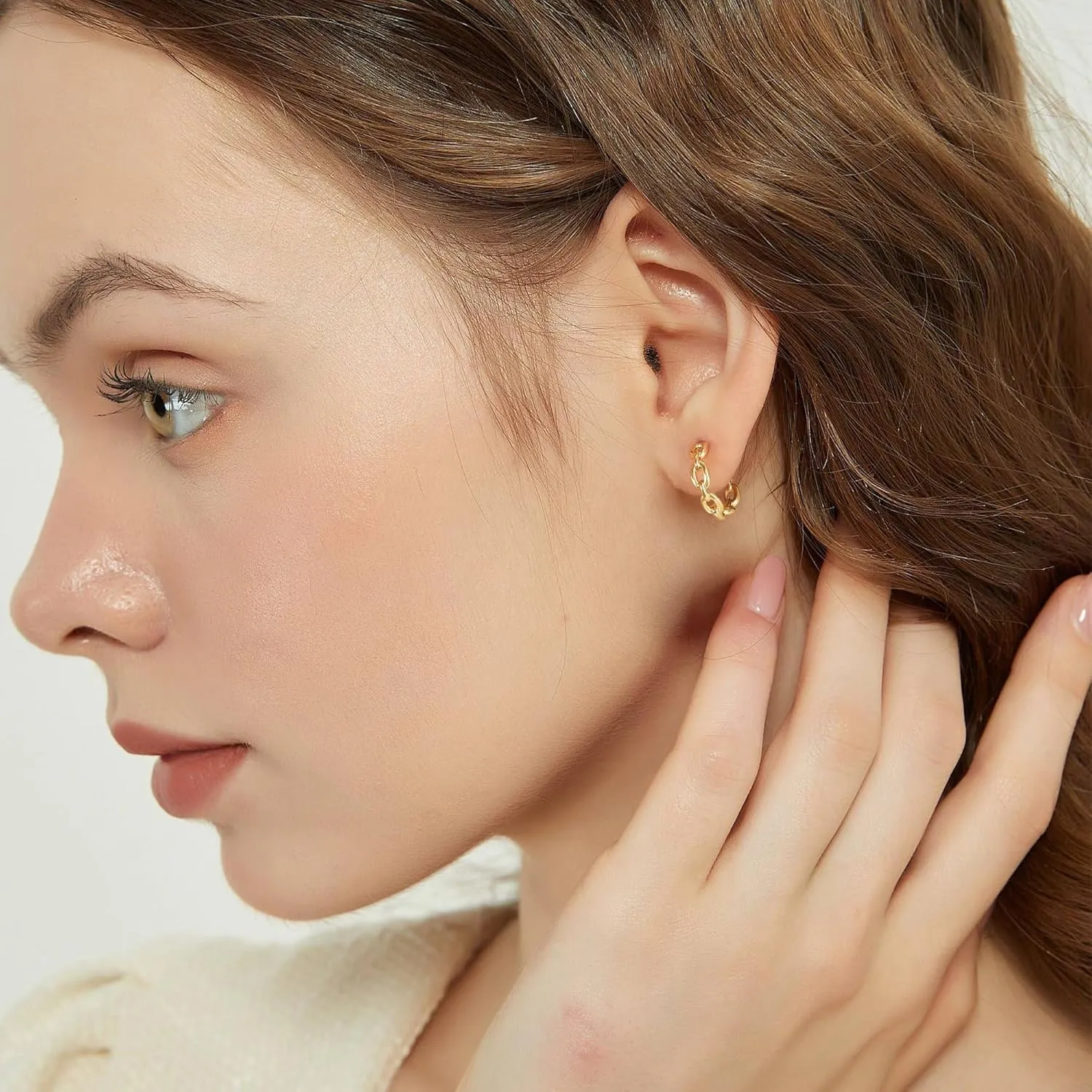 WEARON 14K Gold Plated Huggie Earrings for Women Personality Simplicity Twisted Chain Hoop Earrings Hypoallergenic Designer Ear Rings Fashion Jewelry Hollow Out Earrings