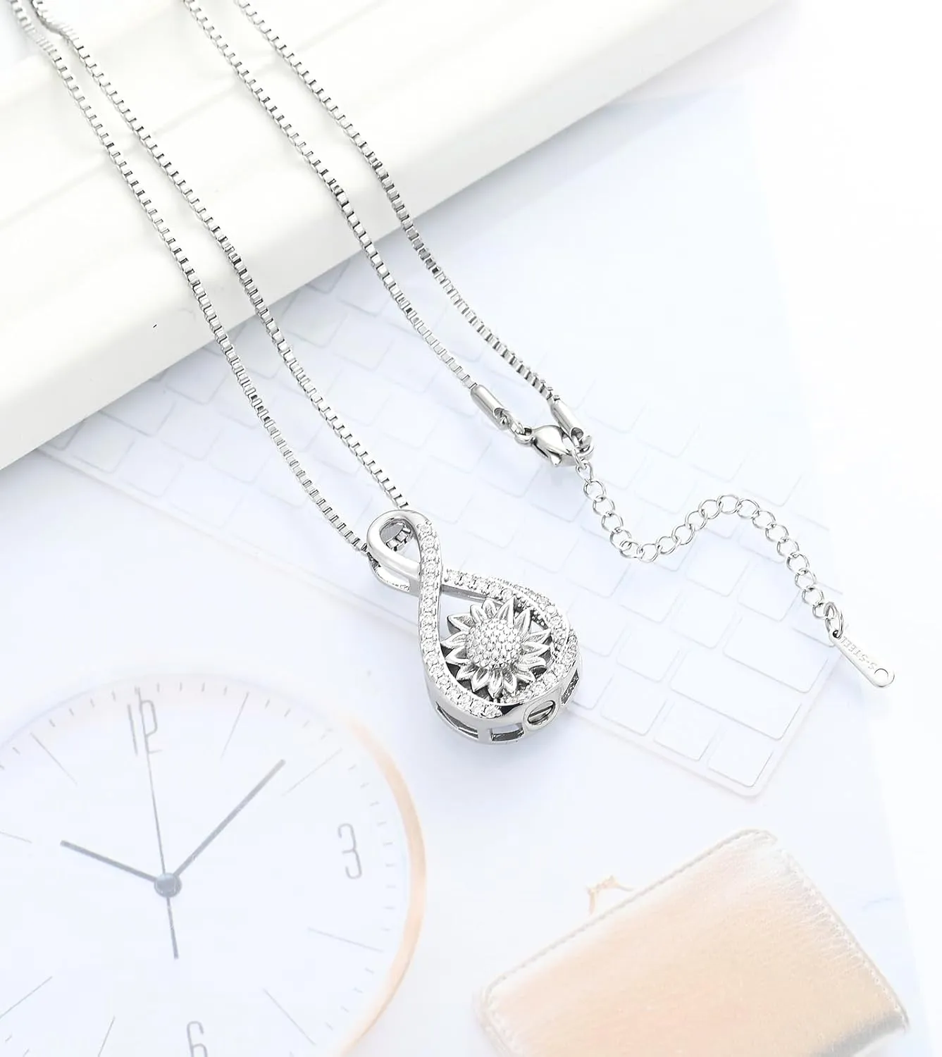 XSMZB Cremation Jewelry for Ashes Infinity Urn Necklaces for Ashes Pendant Locket Keepsake Memorial Jewelry for Urns